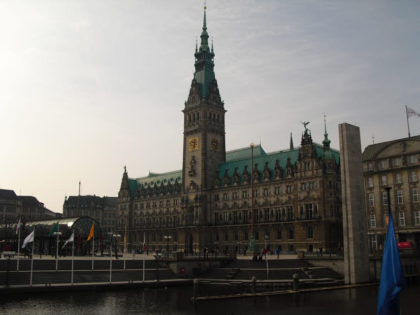 Hamburg: Private - Town Hall, Speicherstadt, Elbphilharmonie - Key highlights you will feel right away