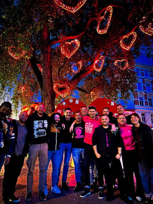 Hamburg: Pubcrawl & Nightlife Tour auf St.Pauli - How the 4-hour St. Pauli night usually flows through 4+ bars