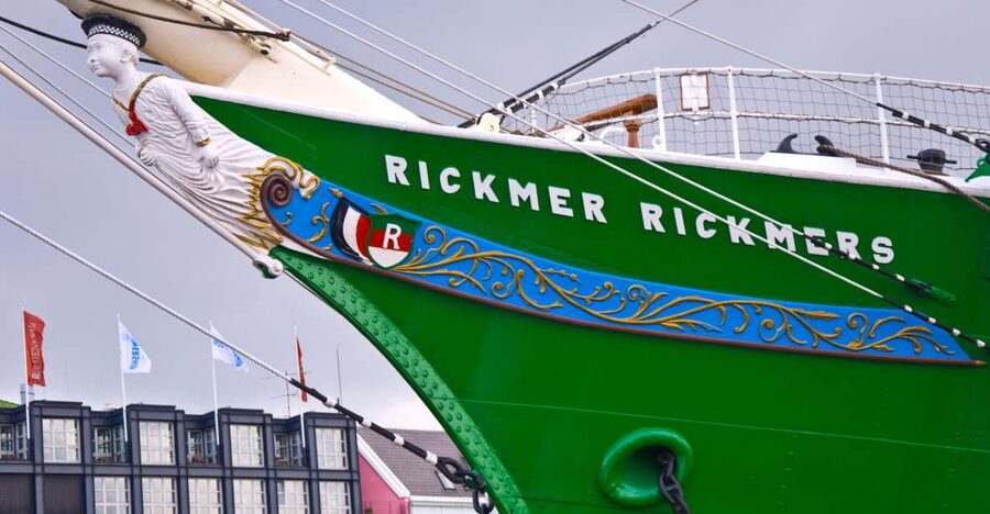 Hamburg: RICKMER RICKMERS Museum Entry Ticket - The ship experience in three sections