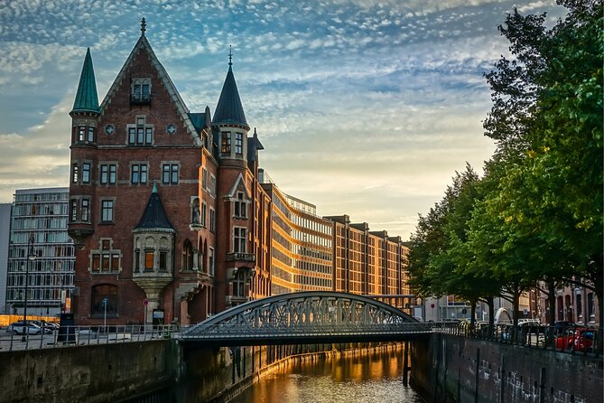 Hamburg Scavenger Hunt and Highlights Self Guided Audio Tour - Speicherstadt Finale: Finishing Strong in Hamburg’s Warehouse District