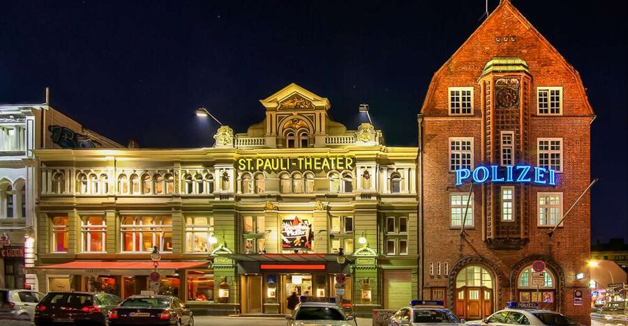 Hamburg: Sex and Crime in St. Pauli Tour for Ages 18 + - St. Pauli After Dark, With Crime Stories and a Boxing Cellar