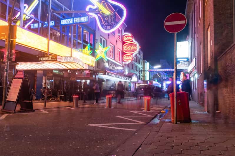 Hamburg: Sin & Sex Guided Tour of Reeperbahn - Hamburg’s Reeperbahn, the guided way