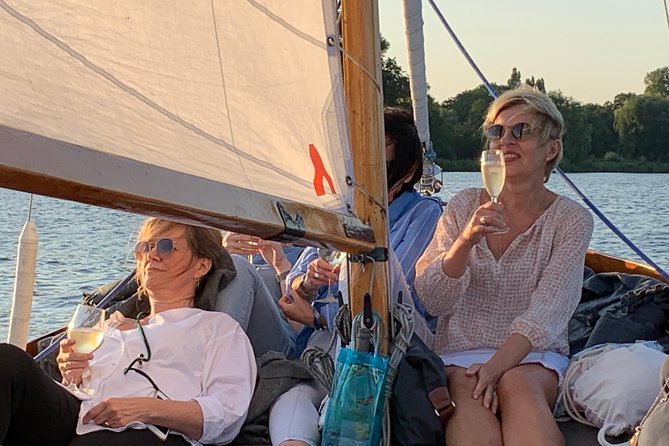 Hamburg Small-Group Sunset Sailing Cruise on Lake Alster - Price and Value: When $46.56 Makes Sense