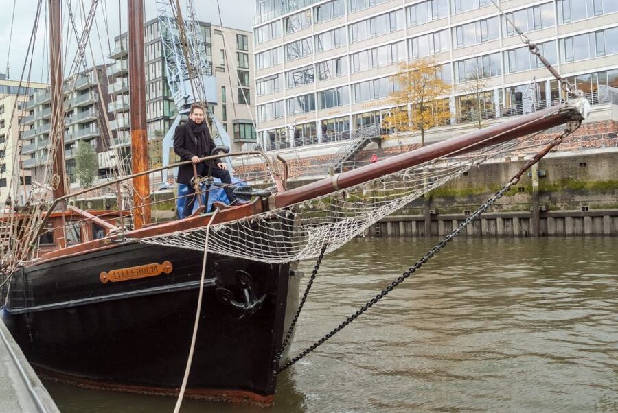 Hamburg: Speicherstadt & HafenCity Tour - Two Start Points and the One Thing You Need to Do First