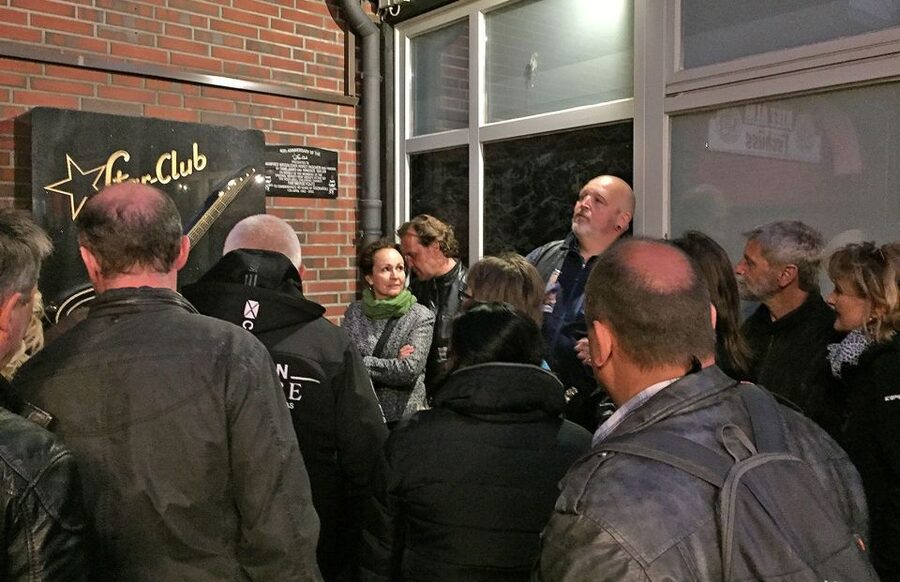 Hamburg: St. Pauli Highlights Guided Tour with Beer for 18+ - Beatle-era parties, the toilet stop, and local facts that make the streets click