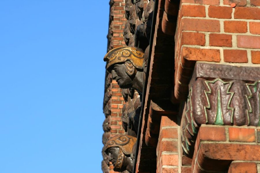 Hamburg St Pauli: Red Light District Walking Tour - Should You Book This Hamburg St Pauli Tour?
