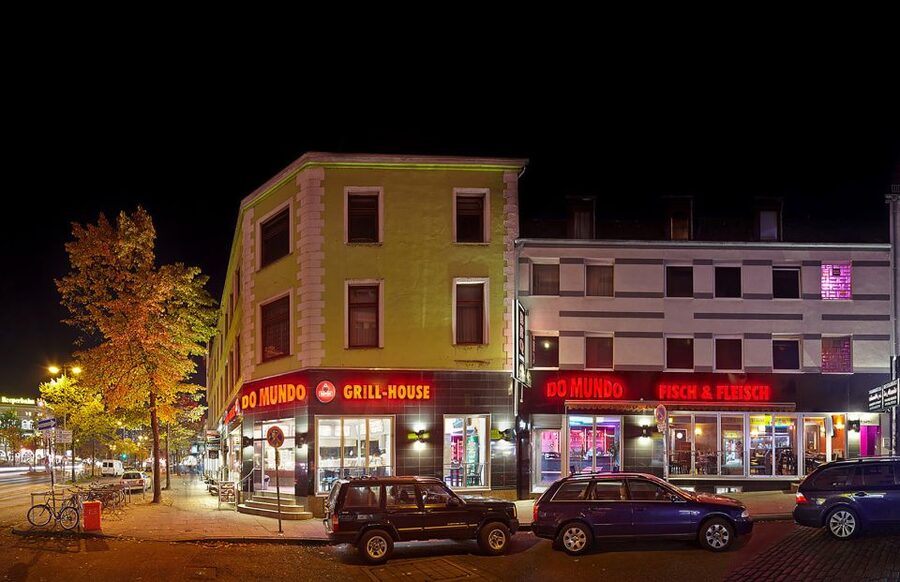 Hamburg: St. Pauli Tour of the Reeperbahn - Key things to know before you go