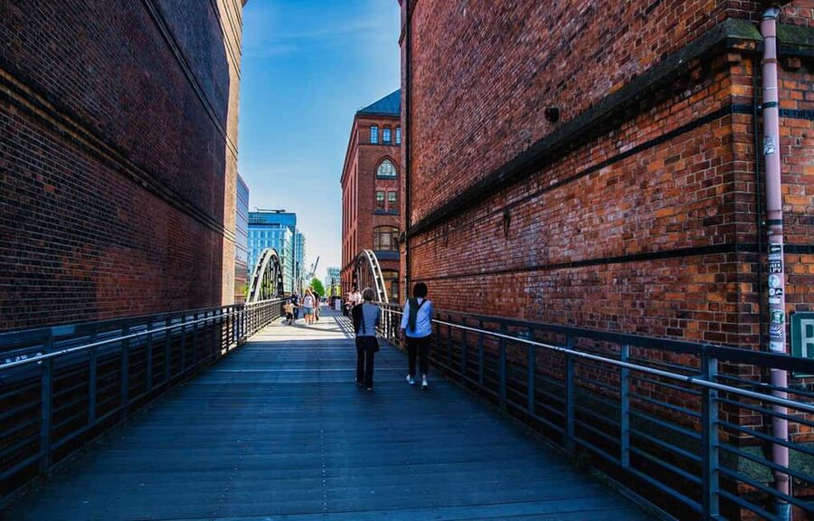 Hamburg: Westfield, Speicherstadt & Elbphilharmonie Tour - Who should book this tour, and who should skip it