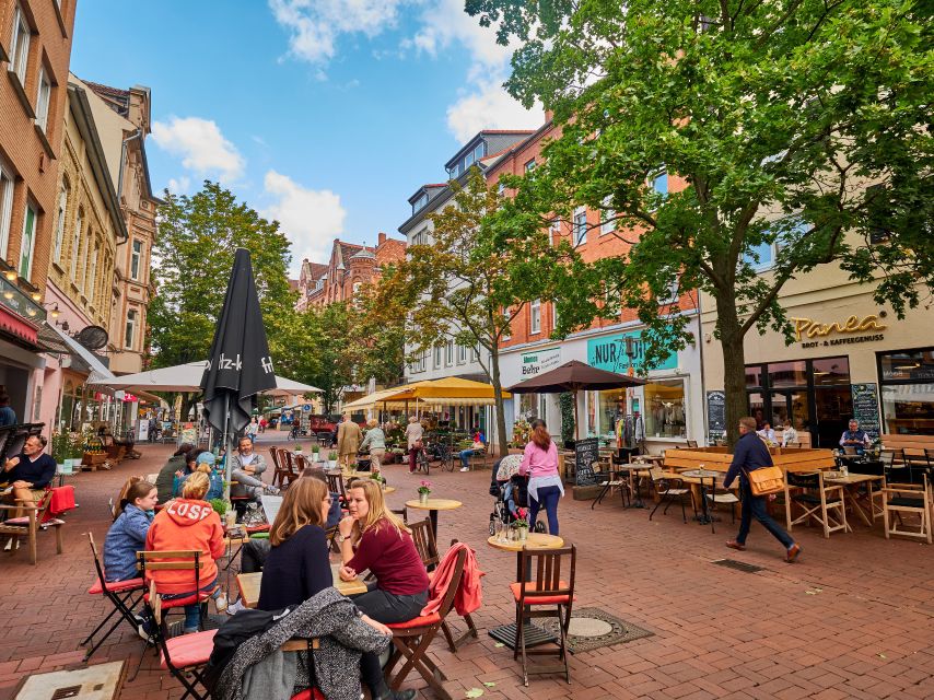 Hannover: Culinary walking tour district List/Oststadt - Price and value for a 3-hour Hannover taste walk
