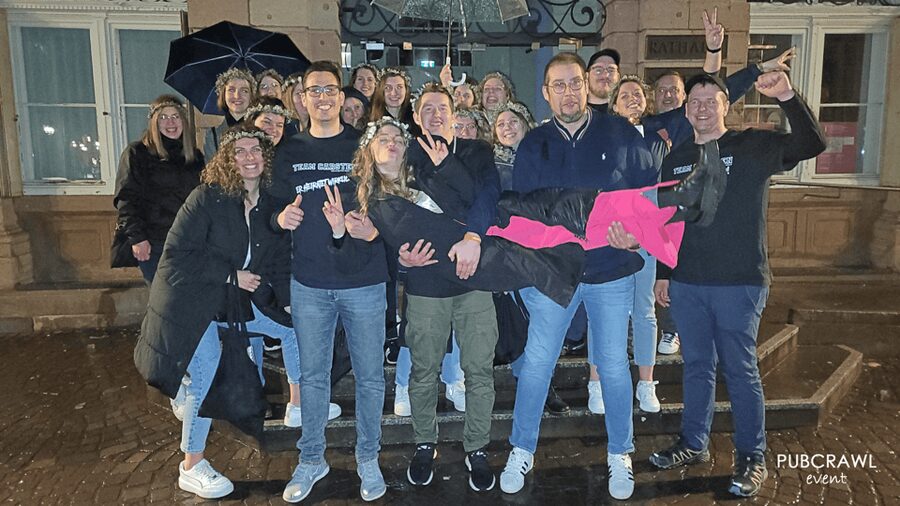 Hannover: Private pub crawl with insider-guide & free shots - Who this Hannover pub crawl suits best
