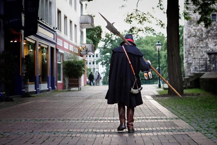 Hanover: Night tour with night watchman Melchior - Should You Book This Night Tour of Hanover?
