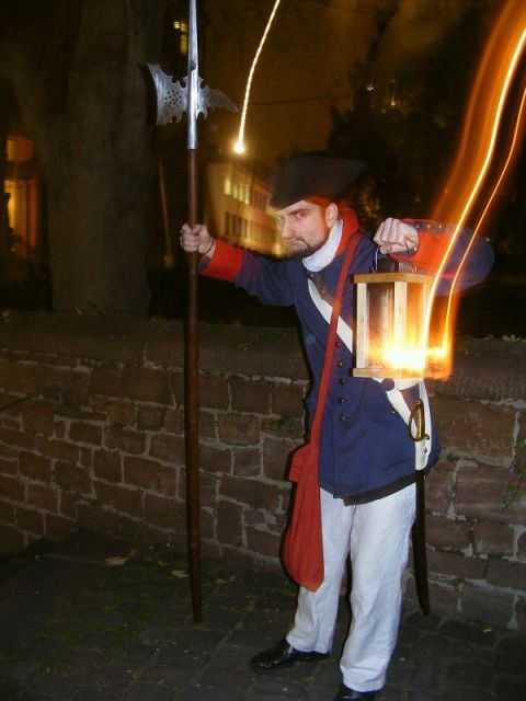 Heidelberg: 2-Hour Walking Tour with Night Watchman - Your 2-hour walking rhythm, from spooky streets to story stops