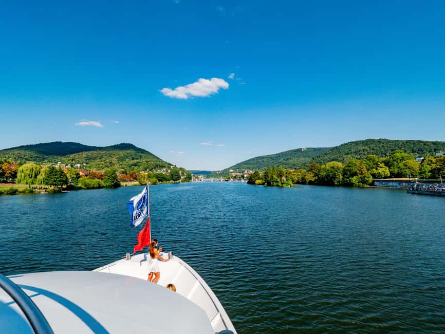 Heidelberg: Neckar River Sightseeing Cruise with a Drink - Old Bridge views that you cannot really replicate from the streets