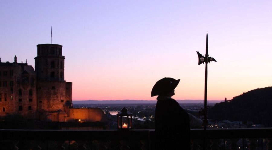 Heidelberg: Night Watchman Historic Adventure Tour - Why the Night Watchman style works in Heidelberg