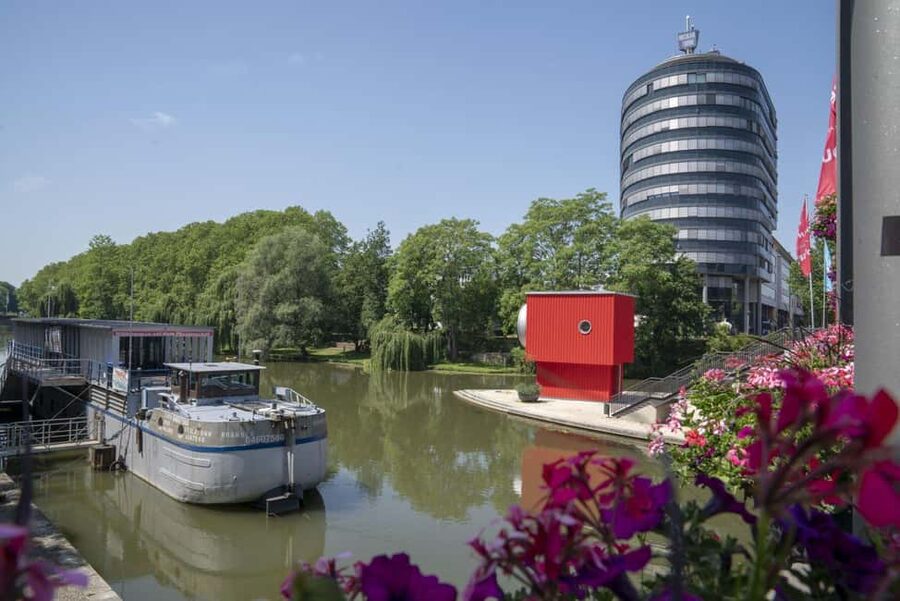Heilbronn: Boat trip on the Neckar - How Long Is Long Enough? The 70-Minute Round Trip Sweet Spot