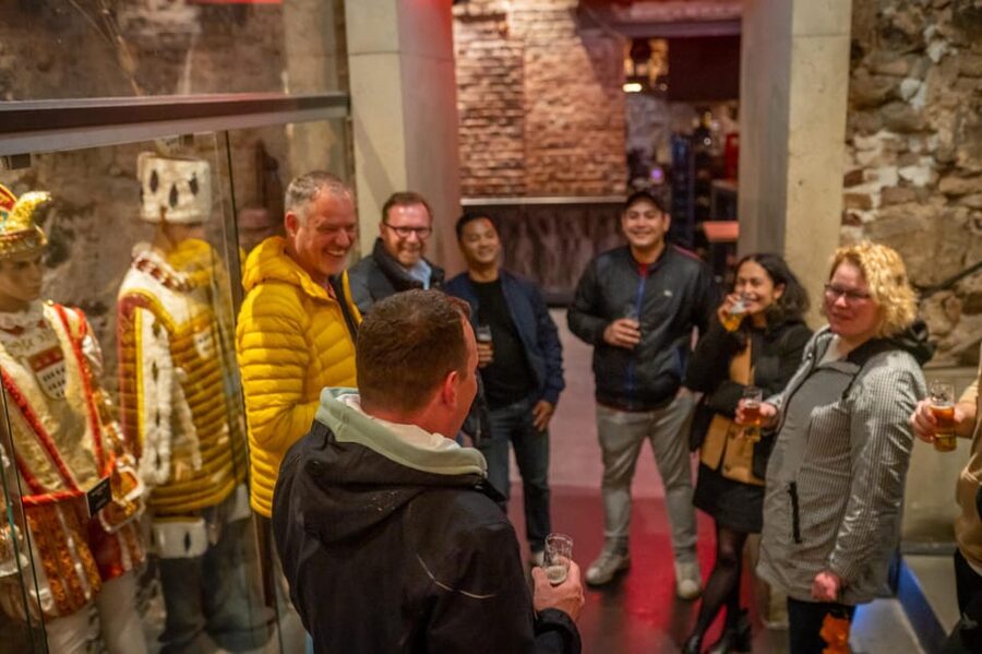 Informative and fun brewery tour in German, public - Why Kölsch and Brewery Stories Feel Like Cologne’s Real DNA