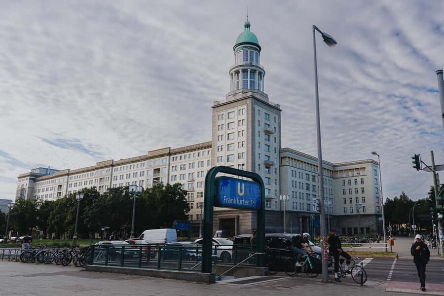 Karl-Marx-Allee Walking Tour: Berlin’s Socialist History - Turning Karl-Marx-Allee into a readable story