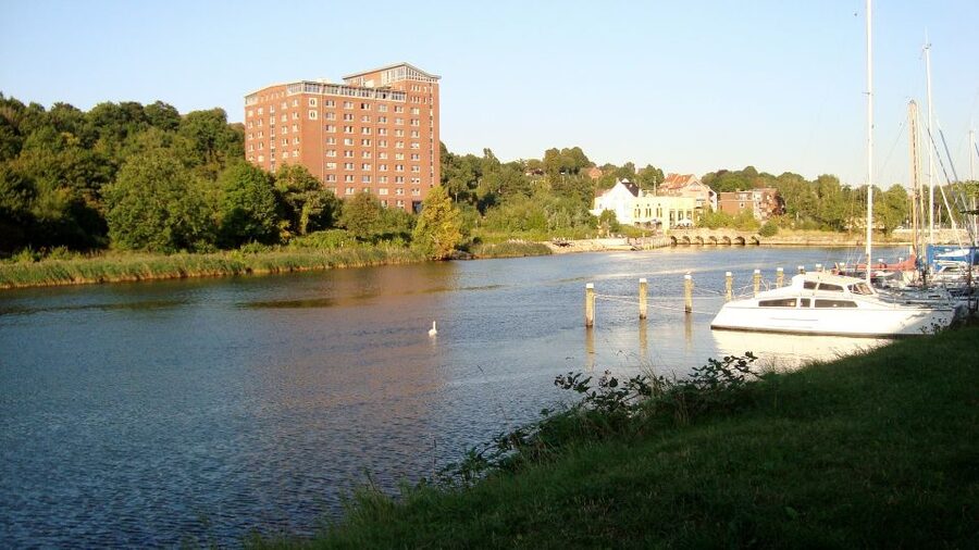 Kiel: City Highlights Express Walking Tour with a Local - Price and Value at $116 per Person