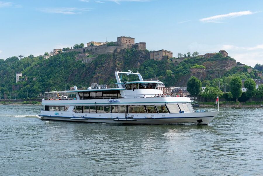 Koblenz: Old Town Sightseeing Cruise along the Rhine - 70 minutes on the Rhine: why this Koblenz cruise is worth your time