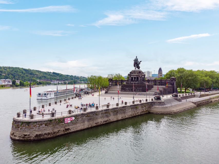 Koblenz: Old Town Sightseeing Cruise along the Rhine - What you see from the boat: the core route and its standout moments