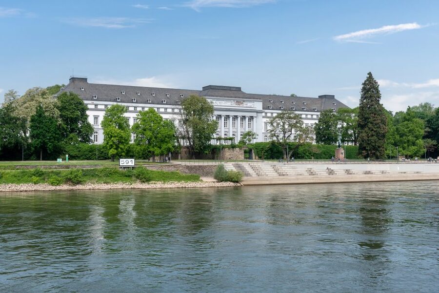 Koblenz: Old Town Sightseeing Cruise along the Rhine - Price and value: why $16 for 70 minutes feels fair