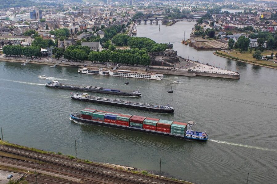 Koblenz: Old Town Tour with the Ehrenbreitstein Fortress - Deutsches Eck and Kaiser Wilhelm: finishing with the headland viewpoint