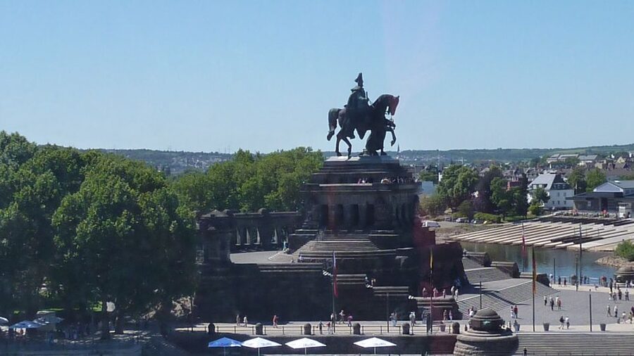 Koblenz: Old Town Tour with the Ehrenbreitstein Fortress - From cable car station to Münzplatz: Koblenz’s confluence story in one square