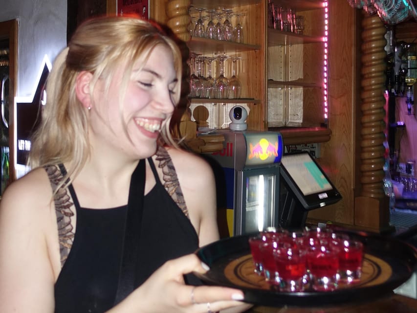 Koblenz: Private pub crawl with insider guide & free shots - Mid-Crawl Energy: Free Shots, Reserved Entry, and Route Games
