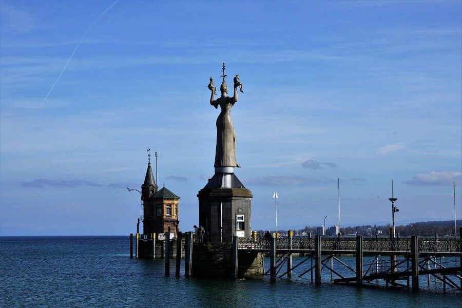 Konstanz: Private Guided Walking Tour - Konstanz’s two-hour timeline, starting at the Imperia Statue