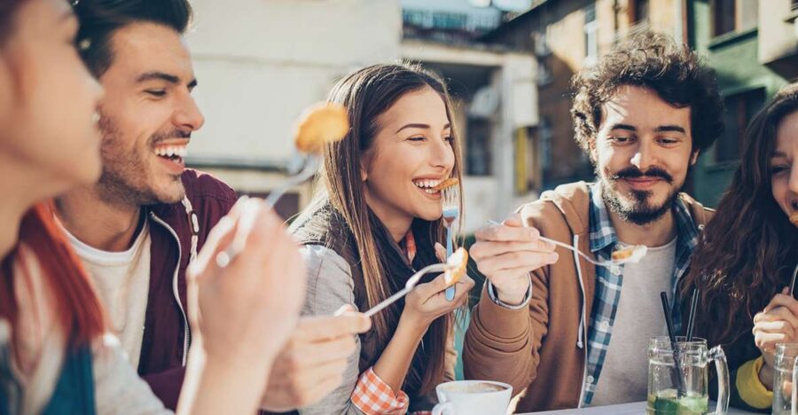 Kreuzberg: Culinary Food Tour - Kreuzberg in 3 hours, food first then the story