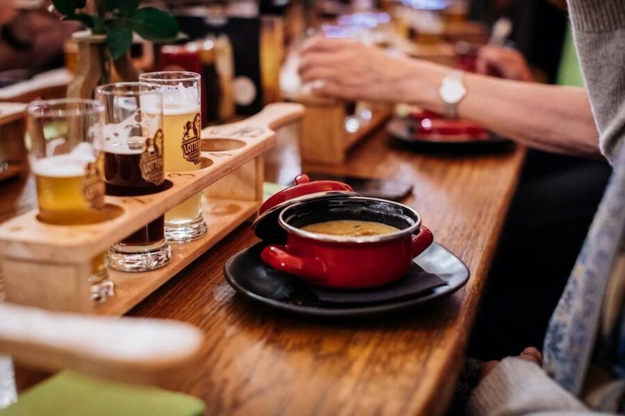 Leipzig: 3-Hour Sightseeing and Food Tour - The tasting stations, what you might eat, and how full you’ll get