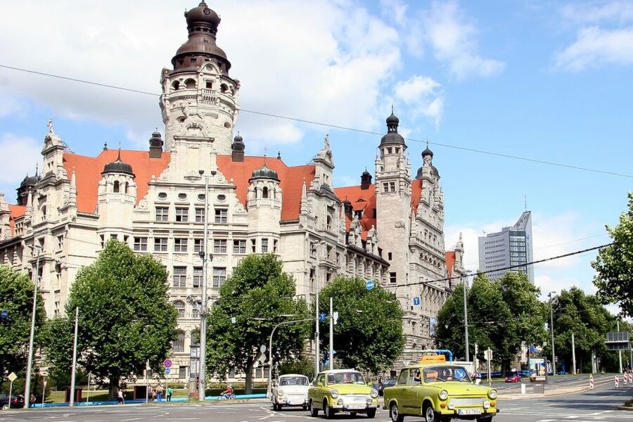 Leipzig: 90-Minute Trabi City Tour - Gohlis Palace, the zoo, and the residential feel of Leipzig