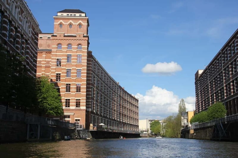 Leipzig: City History Canal Sightseeing Tour on a Motorboat - Textile factories at the Buntgarnwerke: the late-1800s industrial wow factor