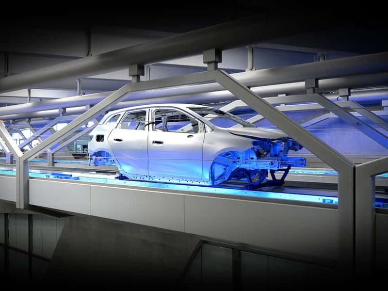 Leipzig: Exclusive BMW & MINI Behind-the-Scenes Factory Tour - The BMW Central Building: Zaha Hadid style meets real cars