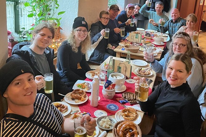 Lunch Like a Local: Munich's ORIGINAL Viktualienmarkt Food Tour - Meeting Point, Timing, and How to Join the Small Group