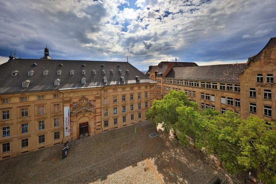 Mannheim, guided costume tour: Tour with Night Watchman - Carl Theodor and Mannheim’s anecdotes after dark