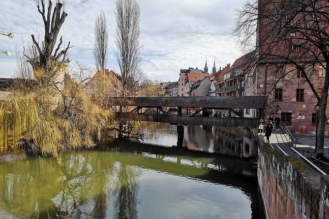 Medieval Tour in Nuremberg in Spanish - Heilig-Geist-Spital: Till Eulenspiegel’s Mischief Lives Here