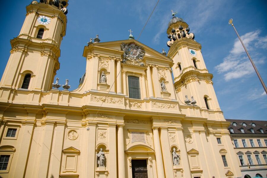 Munich 3-Hour Segway Tour: Nazi Munich & Royal Architecture - Training and safety at Karlsplatz: how you avoid feeling awkward