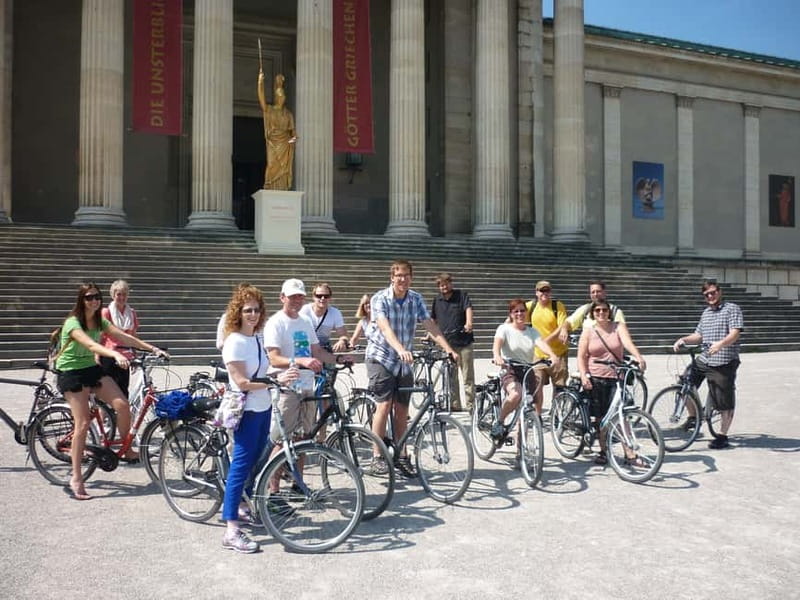 Munich by Bike: Half-Day Tour with Local Guide - Bikes and pace: why this tour can feel easy, even for rusty riders