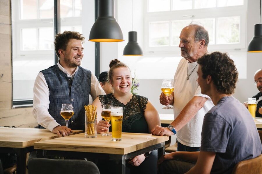 Munich: Hands-On Brewery Tour & Tasting of 4 Organic Beers - Language, Group Size, and a Realistic Expectation Check