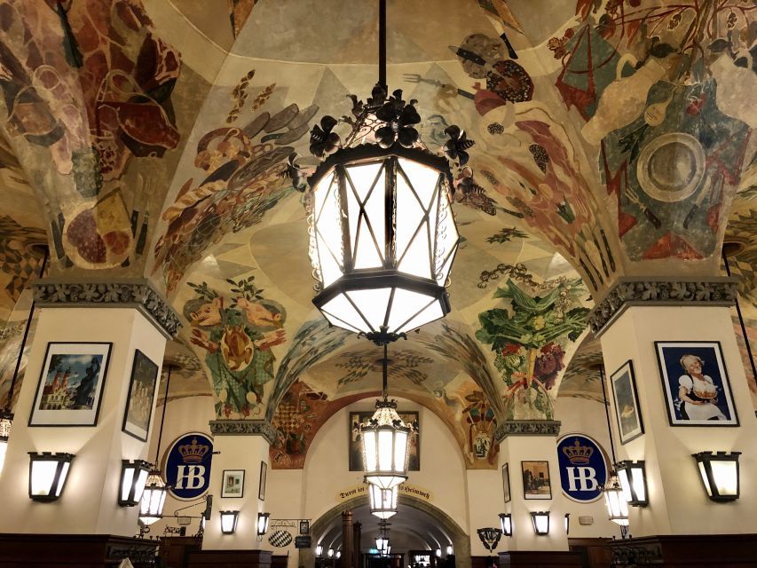Munich: Hofbräuhaus Guided Tour with 1 Beer - Inside the beer hall: what you get besides a pint