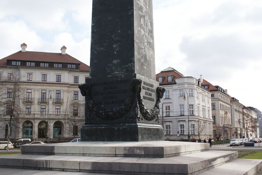 Munich: Nazi History 2-Hour Small Group Walking Tour - Should you book this Munich Nazi History walking tour?