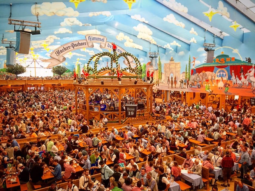 Munich: Oktoberfest Tour with Tent Reservation, Food & Beer - Food markets and street food stops that actually fit the schedule