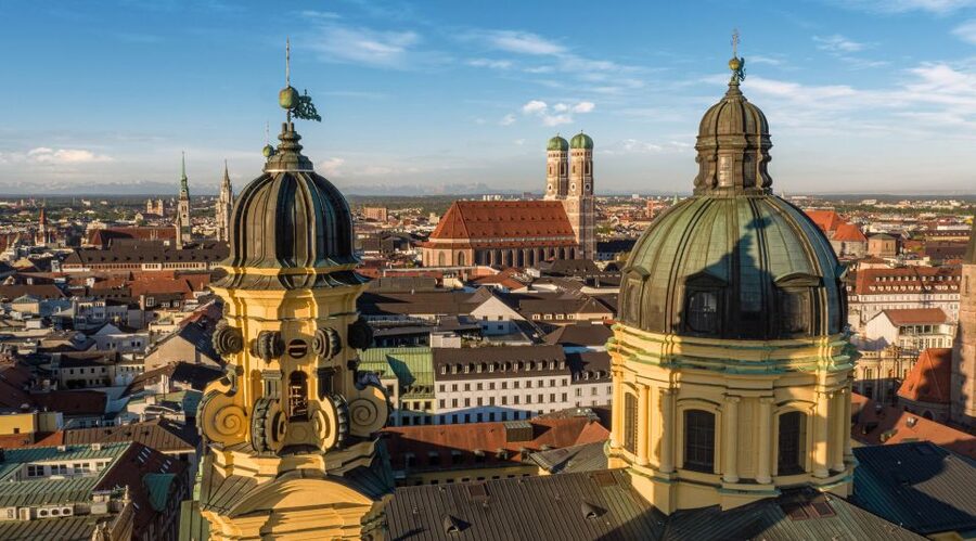 Munich: Old Town Guided Walking Tour - Entering Munich’s Old Town from Marienplatz