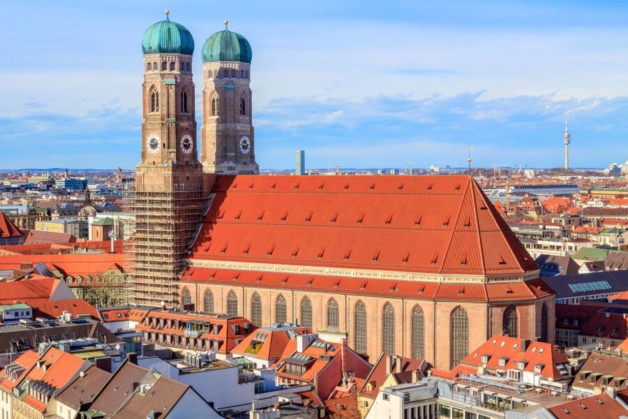 Munich: Old Town & Viktualienmarkt City Walk in German - Price and fit: is $23 worth 1.5 hours?