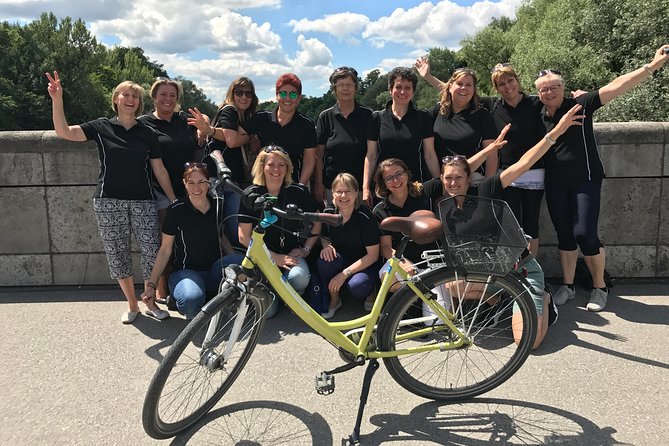 Munich Small-Group Bike Tour - Bikes that work, guides who steer, and what the best moments have in common