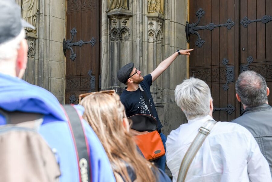 Münster: Old Town Highlights Guided Tour - Schlaun’s Baroque buildings: Erbdrostenhof and Clemenskirche