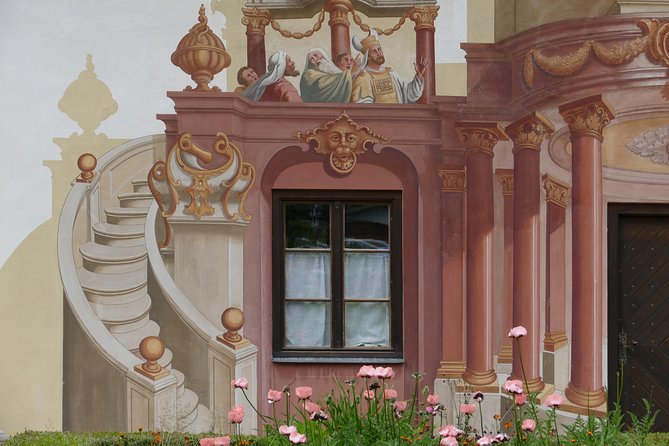 Neuschwanstein Castle and Linderhof Palace Day Trip from Munich - Coach to castles, without the stress of getting there