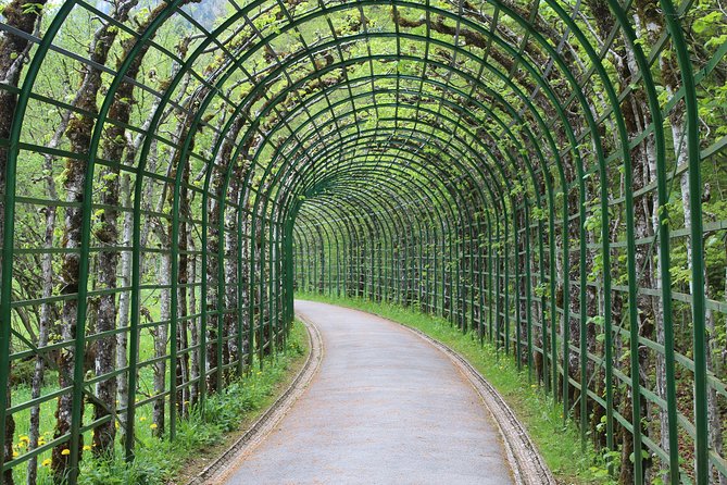 Neuschwanstein Castle and Linderhof Palace Day Trip from Munich - Who this tour is for, and who should choose another option
