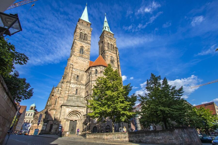 Nuremberg: 60 minute Express Walk with a Local - Starting at Albrecht Dürer’s House: your orientation moment